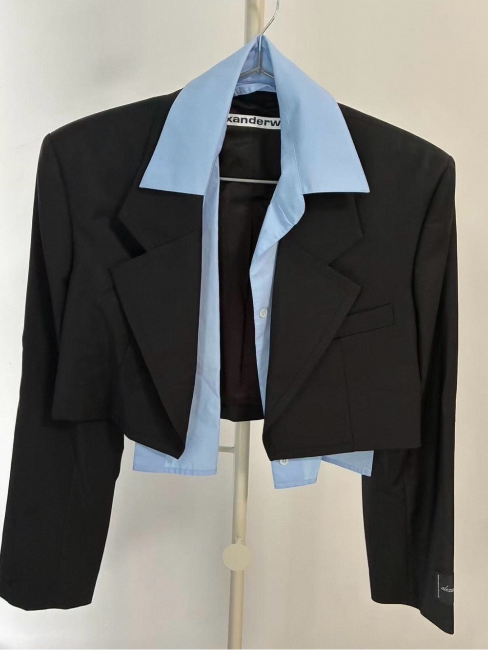 🚩steal Alexander Wang Black Cropped Blazer with Light Blue Shirt Detail